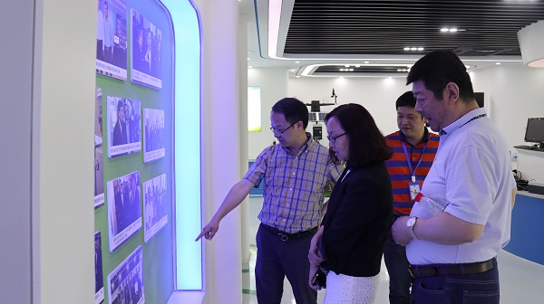 农业农村部对外经济合作中心领导莅临CILICILI视频APP看片调研 农业农村部对外经济合作中心领导莅临CILICILI视频APP看片调研